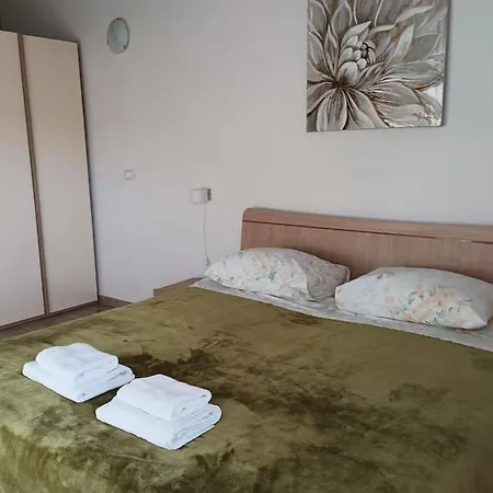 Apartment, 200m From Sea Apartmán Brtonigla